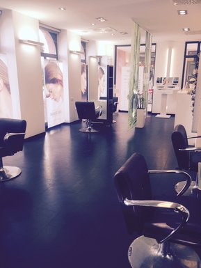 Salon Hair & More von innen